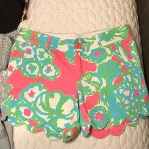 The buttercup short